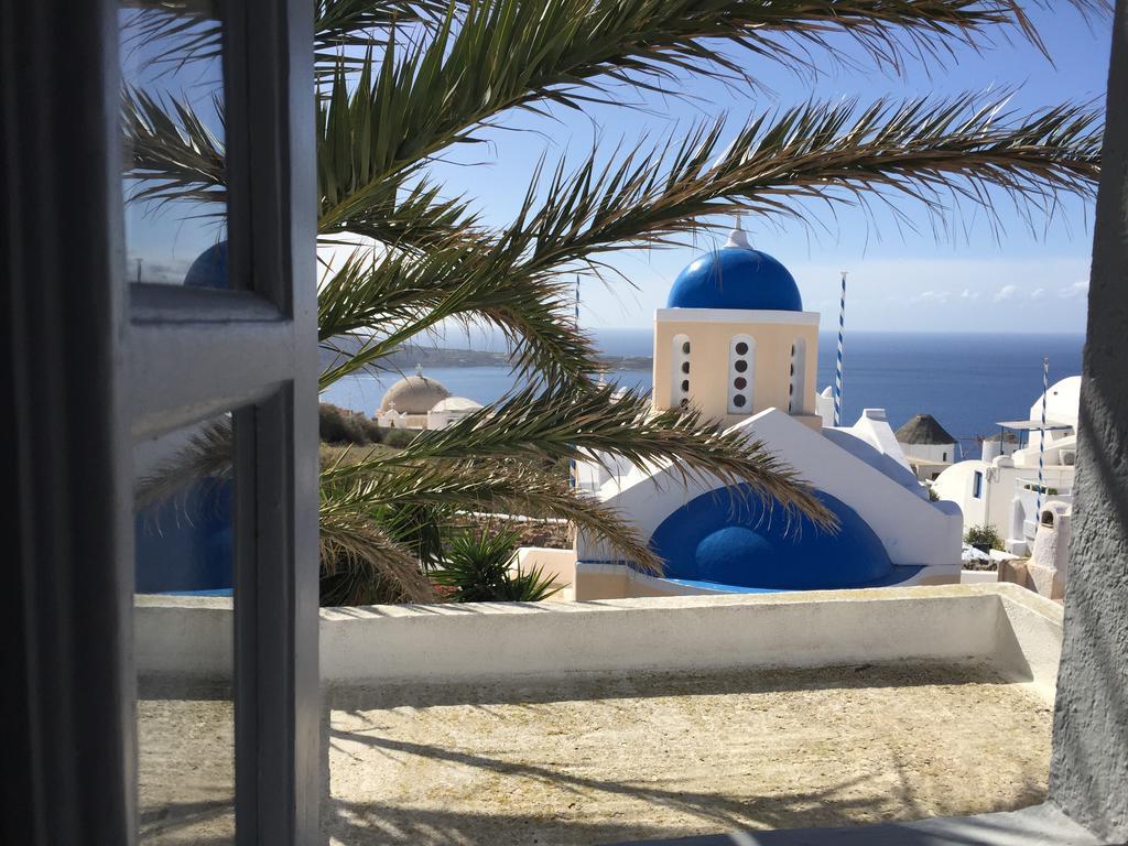 Christos * Oia